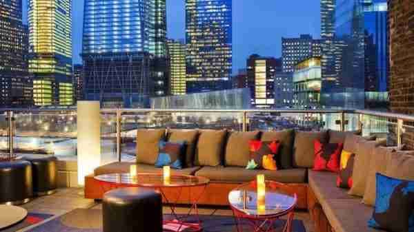 Tour notturni di New York: rooftop, discoteche…