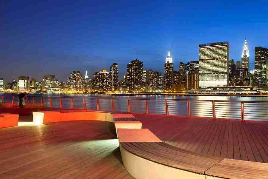 Viste mozzafiato a New York: il Gantry State Plaza Park