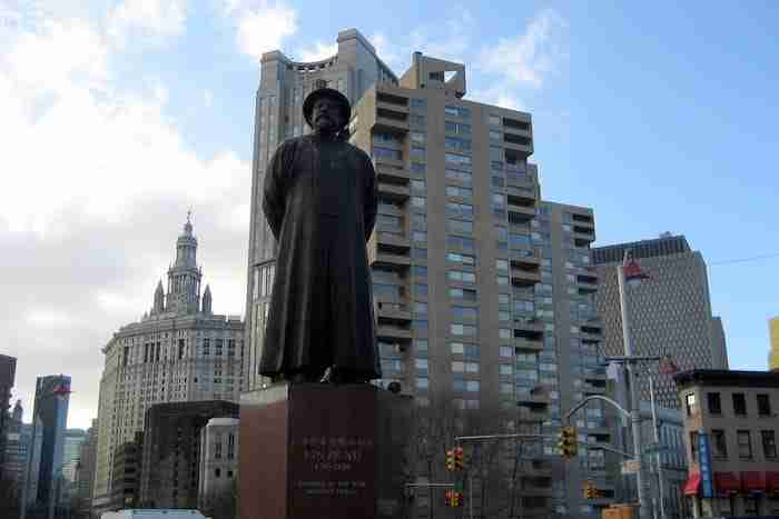 Statua di Lin Ze Xu, Chinatown