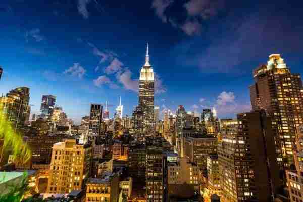 I 13 Migliori Rooftop Bar A New York Costo Dress Code E Periodo