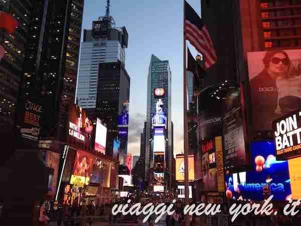 Nuovo megaschermo a Times Square