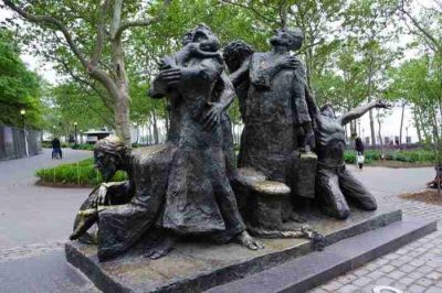 Monumento degli immigranti a Battery Park