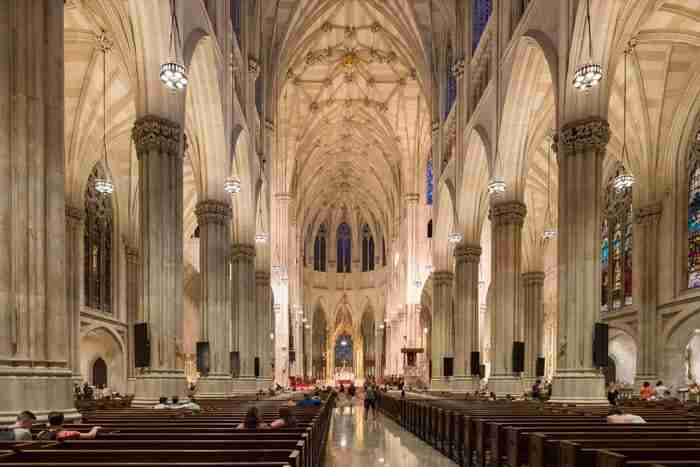 Interno della Saint Patrick's Cathedral