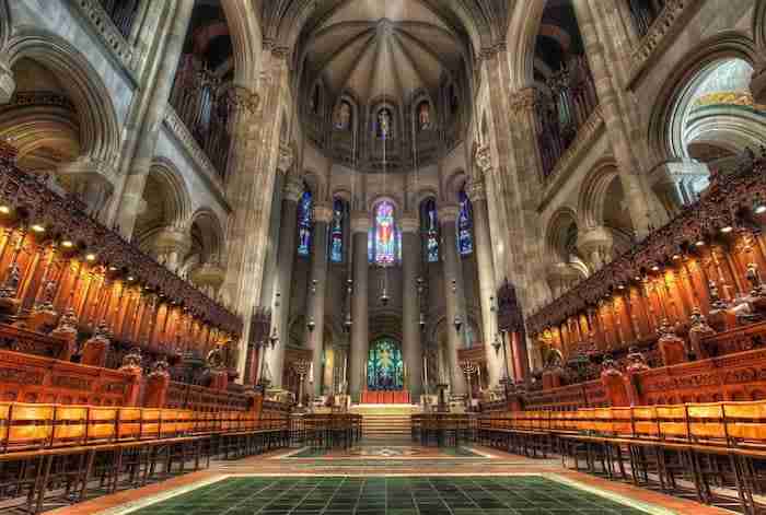 interno cattedrale saint john the divine