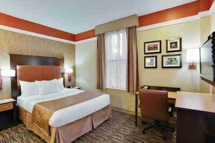 La Quinta Inn & Suites Manhattan
