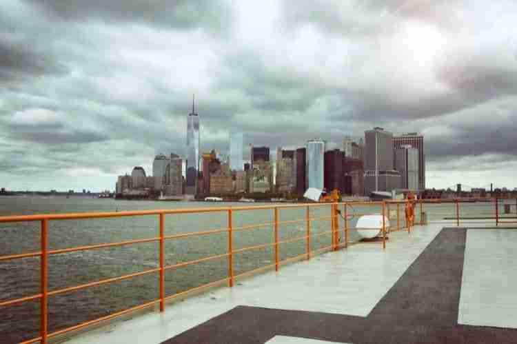 Vista dallo Staten Island Ferry