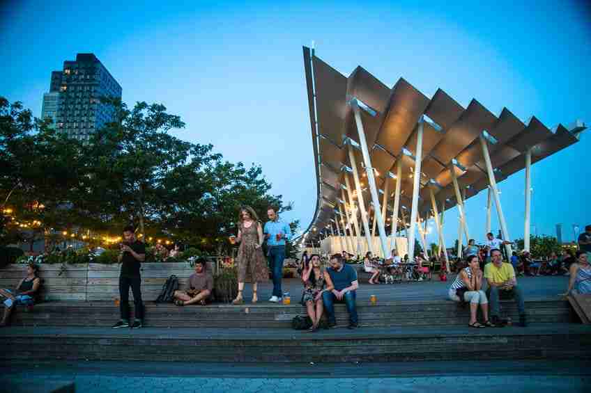 Il Gantry Plaza State Park 