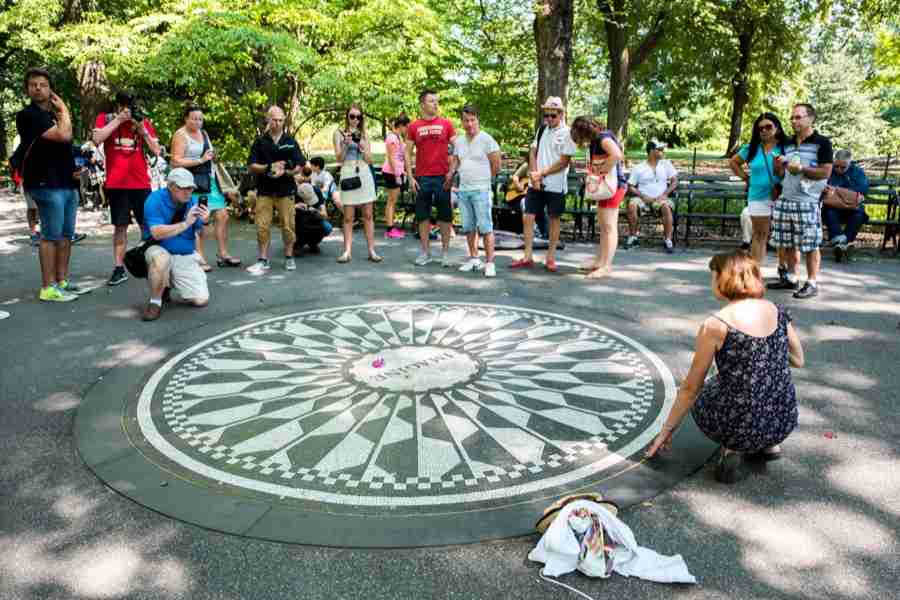 Il famoso mosaico di Imagine a Strawberry Fields, Central Park