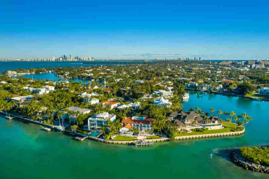 Vista aerea di Key Biscayne e delle bellissime ville, Miami