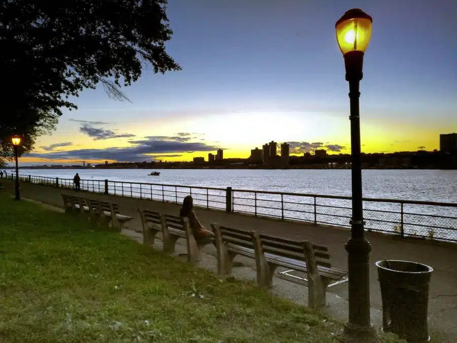 Tramonto al Riverside Park nell'Upper West Side