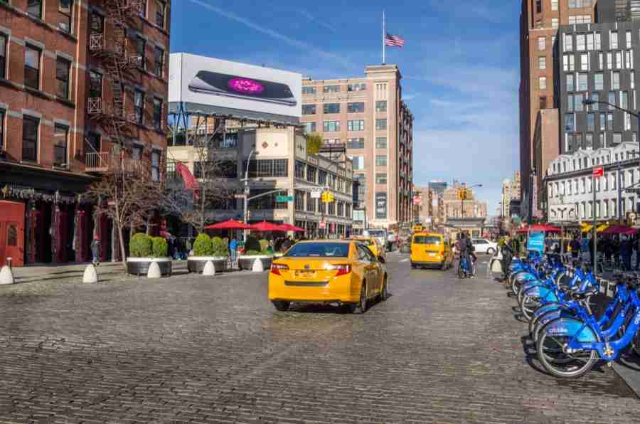 La 9th Avenue nella Meatpacking District - Palazzo di Friends nel Greenwich Village - Cosa vedere a New York in 3 giorni