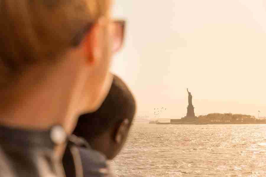 Vista sulla Statua della Libertà dallo Staten Island Ferry
