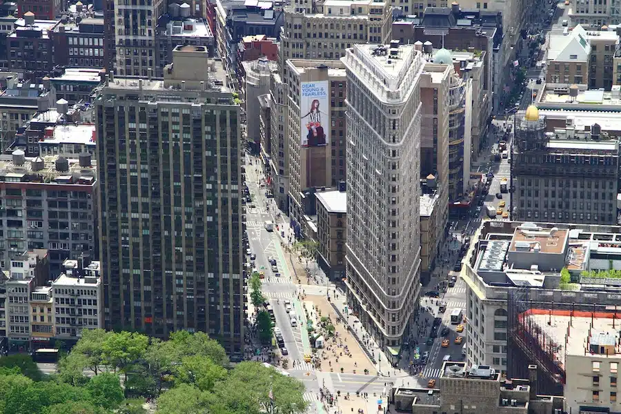 dove si trova il flatiron building new york