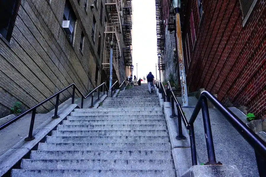 La scalinata del Joker nel Bronx