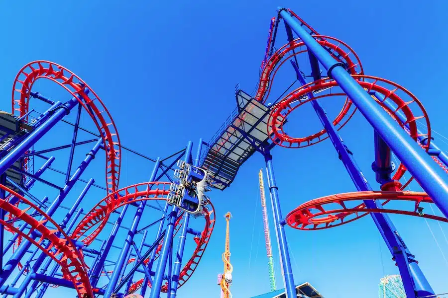 Il rollercoaster al Luna Park di Coney Island