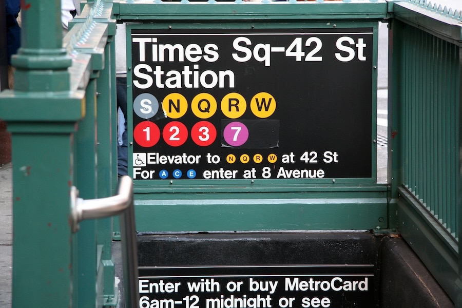 La metro di New York: come funziona, metrocard e orari